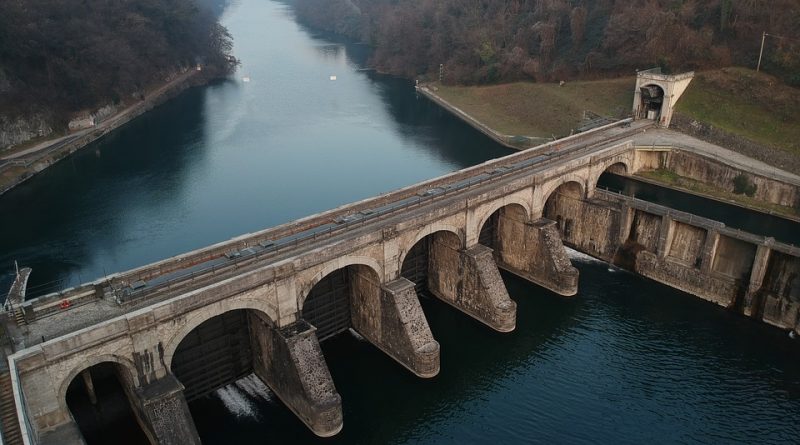 Největší zajímavosti o českých vodních elektrárnách