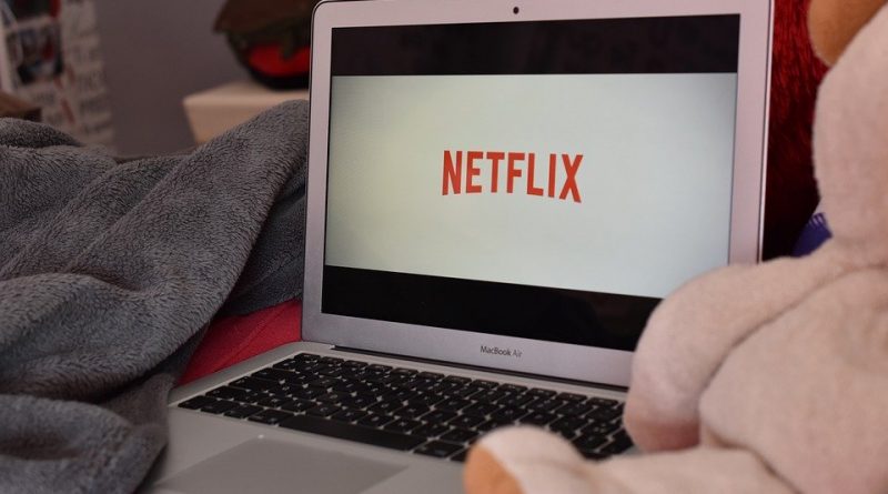 Netflix ve znamení romantiky. Na jaké romantické filmy se podívat?